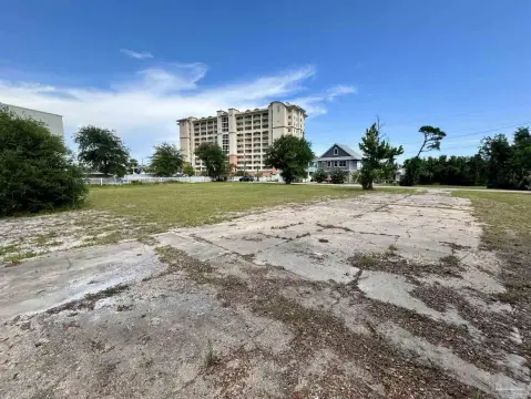 Pensacola Residential Lots Near Waterfront