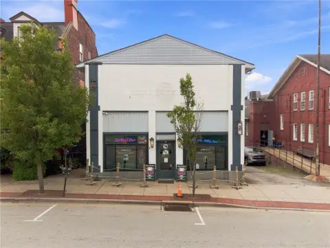 Mixed-Use Building with Overhead Crane