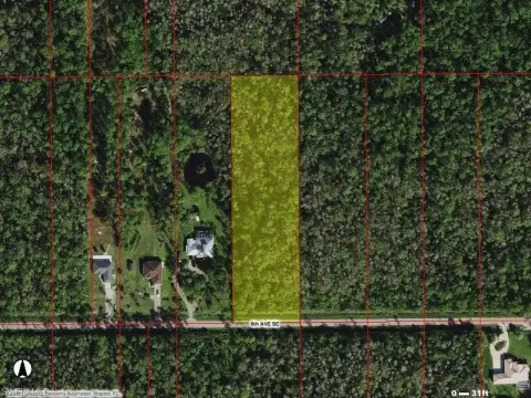 Residential Lot in NAPLES, FL