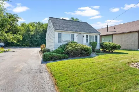 Commercial Property in High-Traffic Area