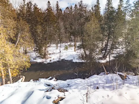 Sturgeon River Buildable Lot