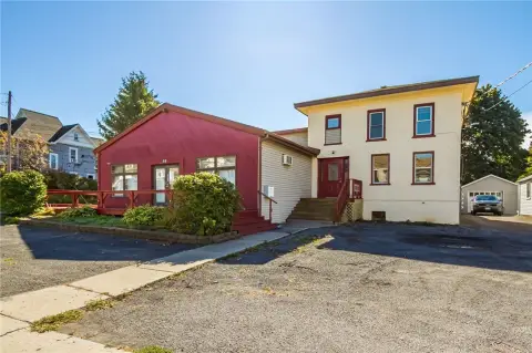 Renovated Mixed-Use Geneva Investment