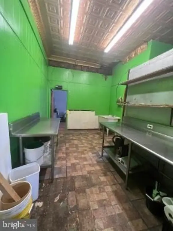 Picture 3