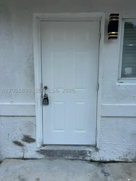 Picture 3