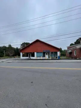 Glenfield Commercial Building with Laundromat
