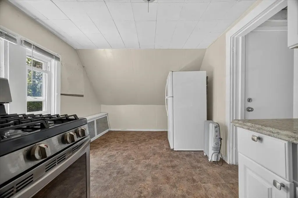 Picture 8