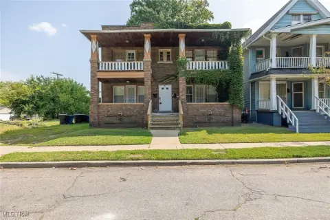 Renovated Quadplex in Cleveland, OH