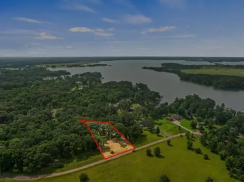 Waterfront Land in Mariner's Retreat