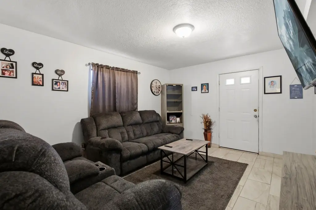 Picture 8