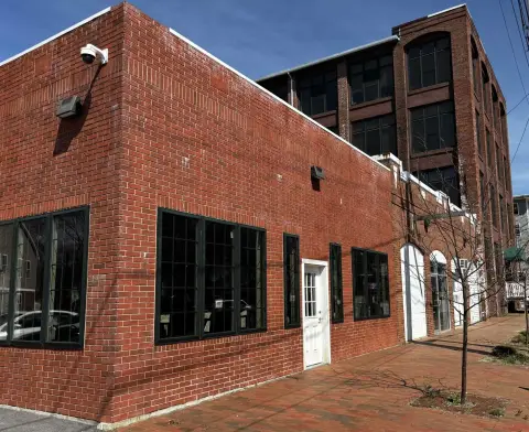 Picture of Retail space at Grove St 8, Dover, NH