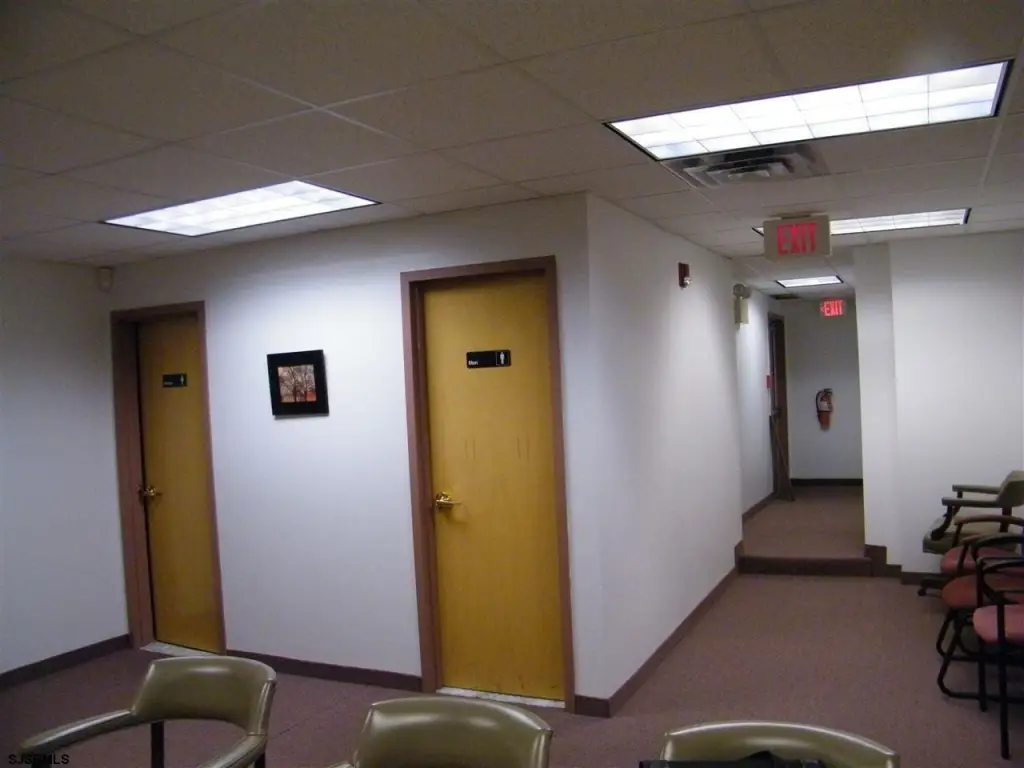 Picture 4