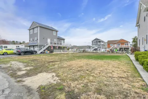 Waterfront Lot in Bayville, NJ