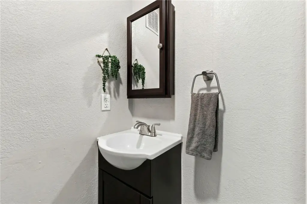 Picture 27