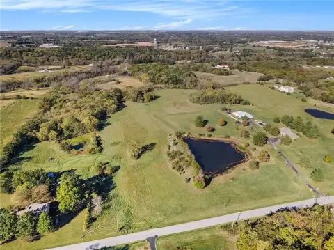 Land with Ponds in Smithville