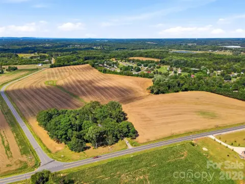 Picture of Agricultural land / Farmland at 4770 W NC 10 Highway, Newton, NC