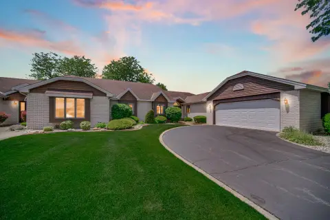 Picture of Duplexes at 32 Gleneagles Drive, Schererville, IN