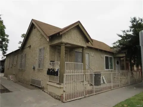 Picture of Quadplexes at 3923 S Normandie Avenue, Los Angeles, CA