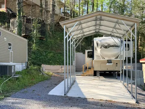 Picture of Mobile home & RV parks at 758 Big Valley Boulevard, Townsend, TN