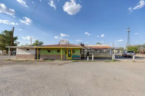 Mixed-Use Property With 15 Studio Units