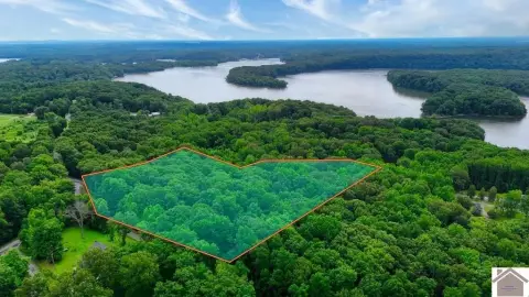 6-Acre Tract Near Lake Barkley