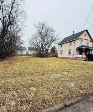 Lorain City Lot Opportunity