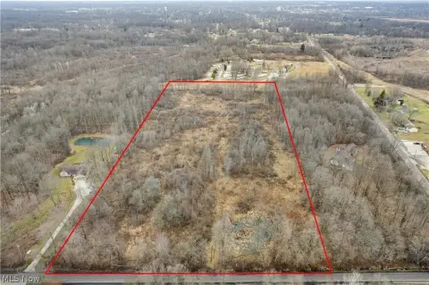 Versatile 12-Acre Lot in Warren