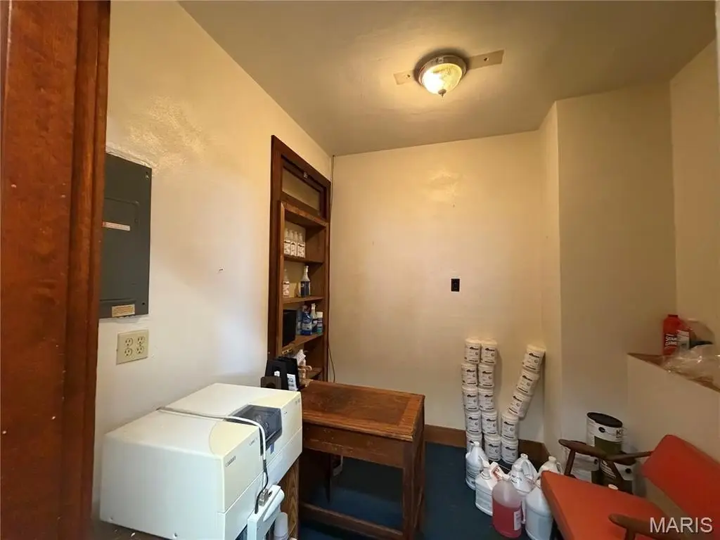 Picture 7