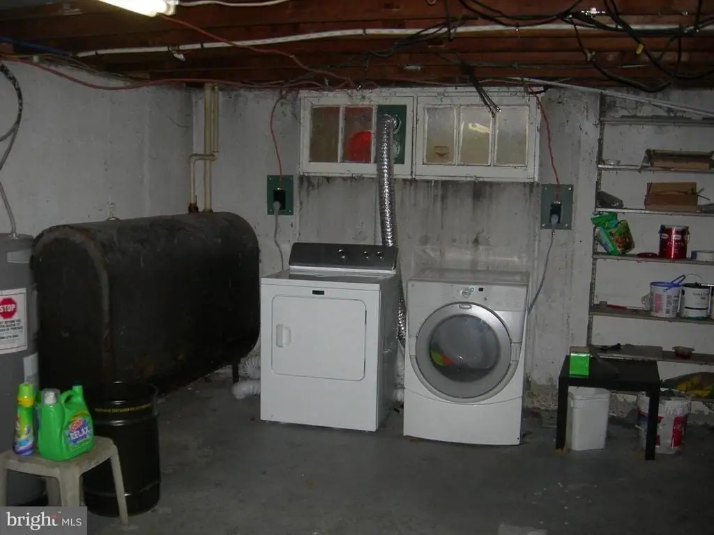 Picture 9