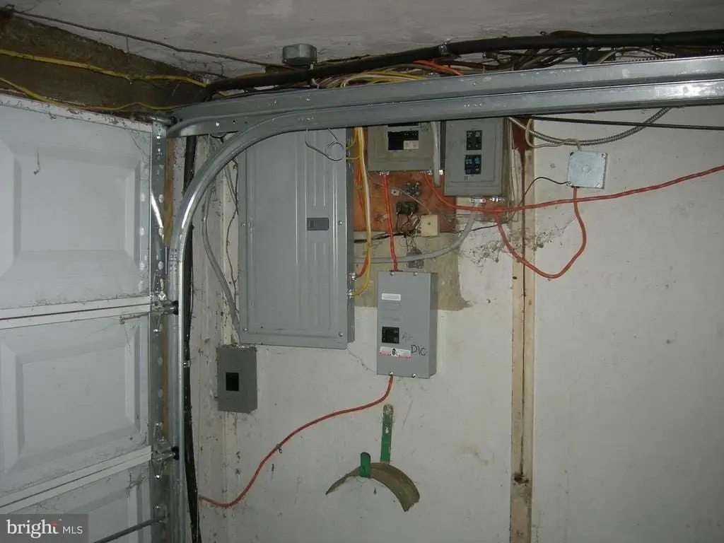 Picture 12