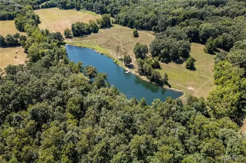 132 Acre Ranch with Lake
