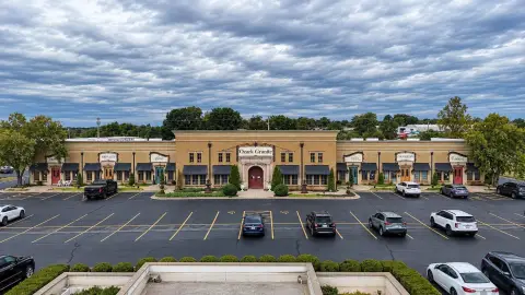 Multi-Tenant Mixed-Use Property