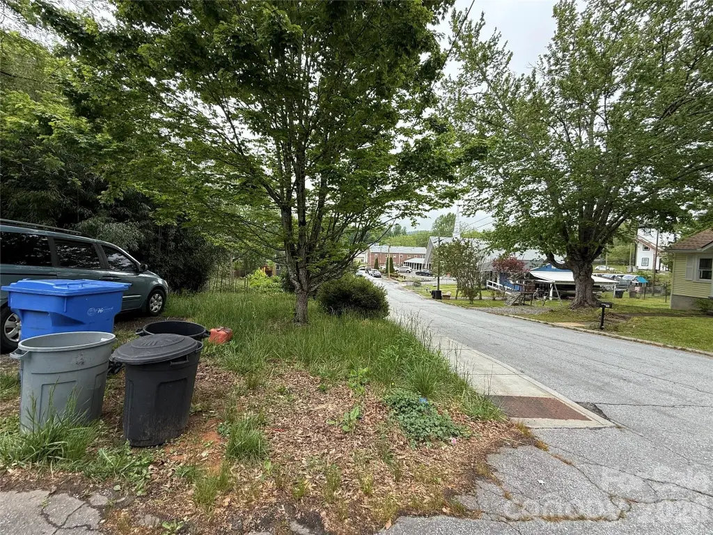Picture 19