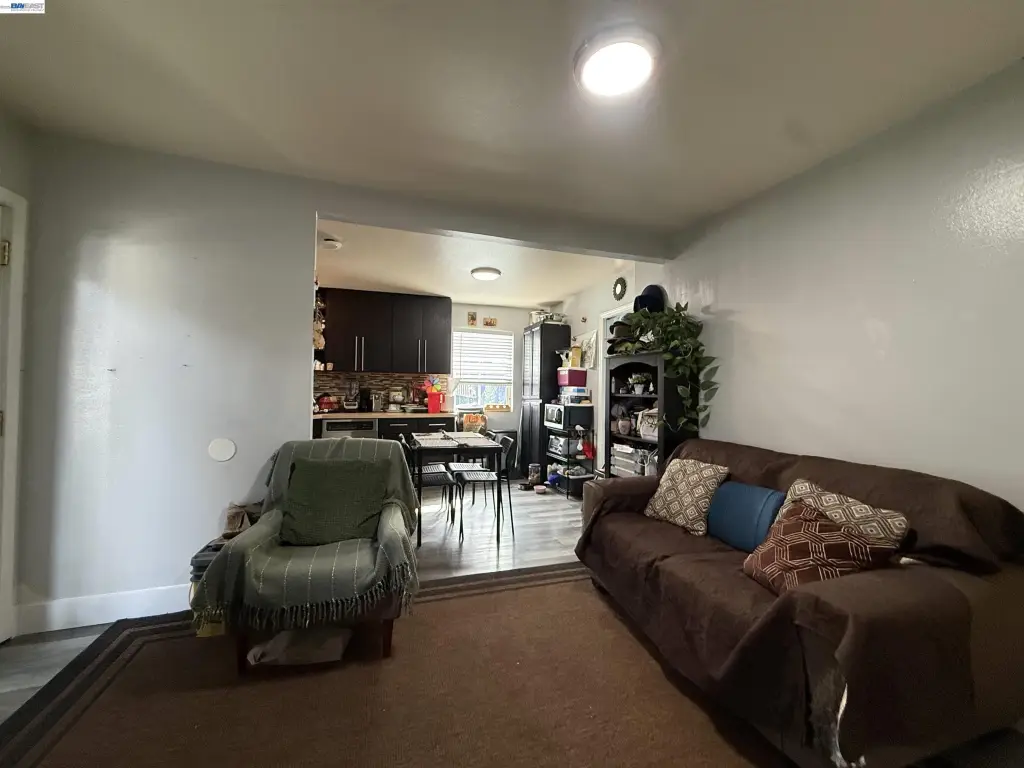 Picture 19