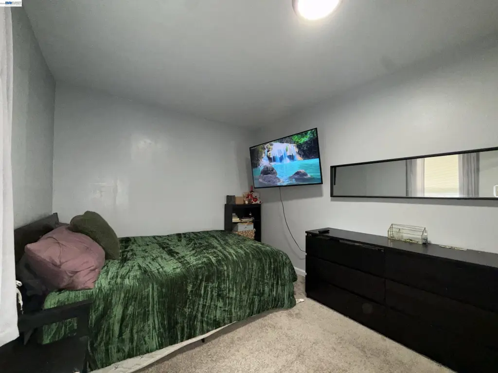 Picture 30