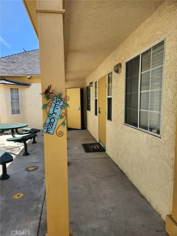 Picture 12