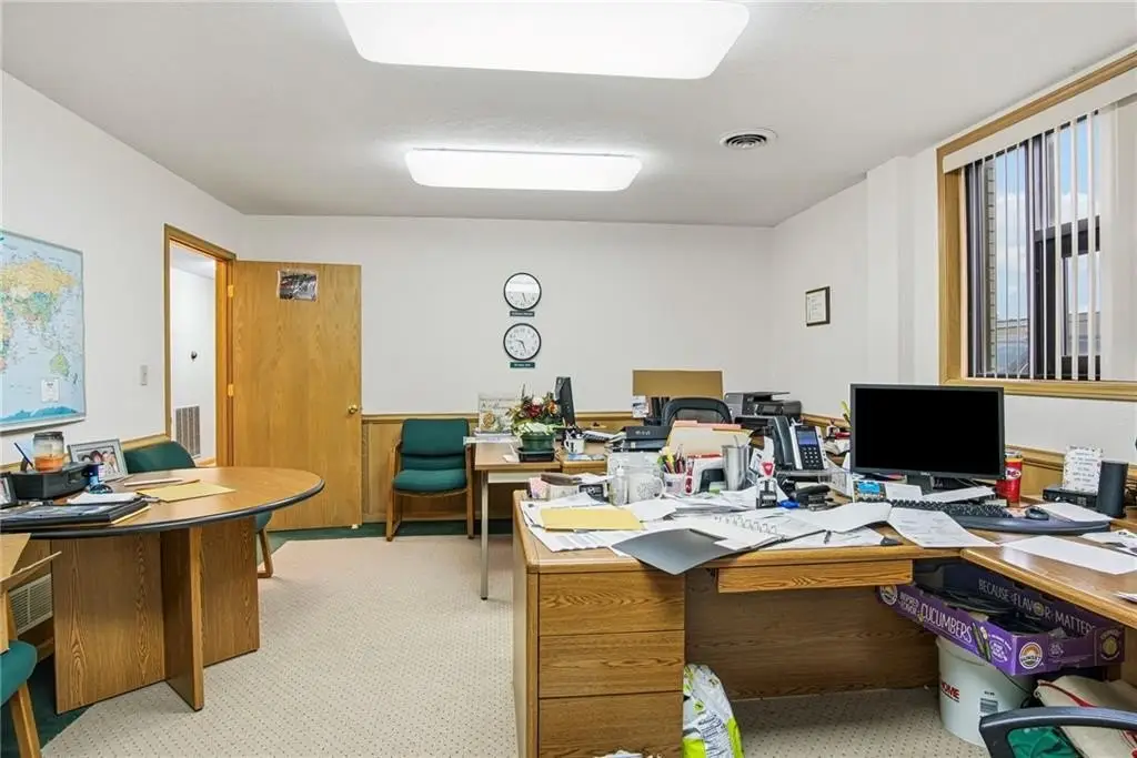 Picture 19