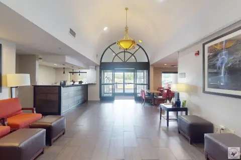 Hotel with Outdoor Pool