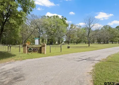 Lakefront Lot in Pittsburg, TX