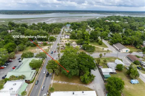 Prime Commercial Land in Beaufort