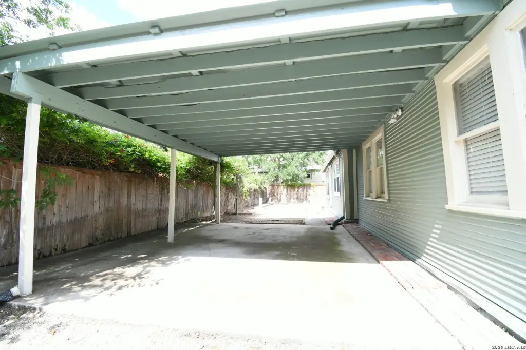 Picture 32