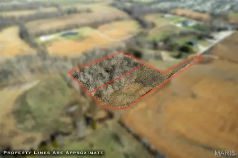 Versatile Land Parcel in Jackson, MO