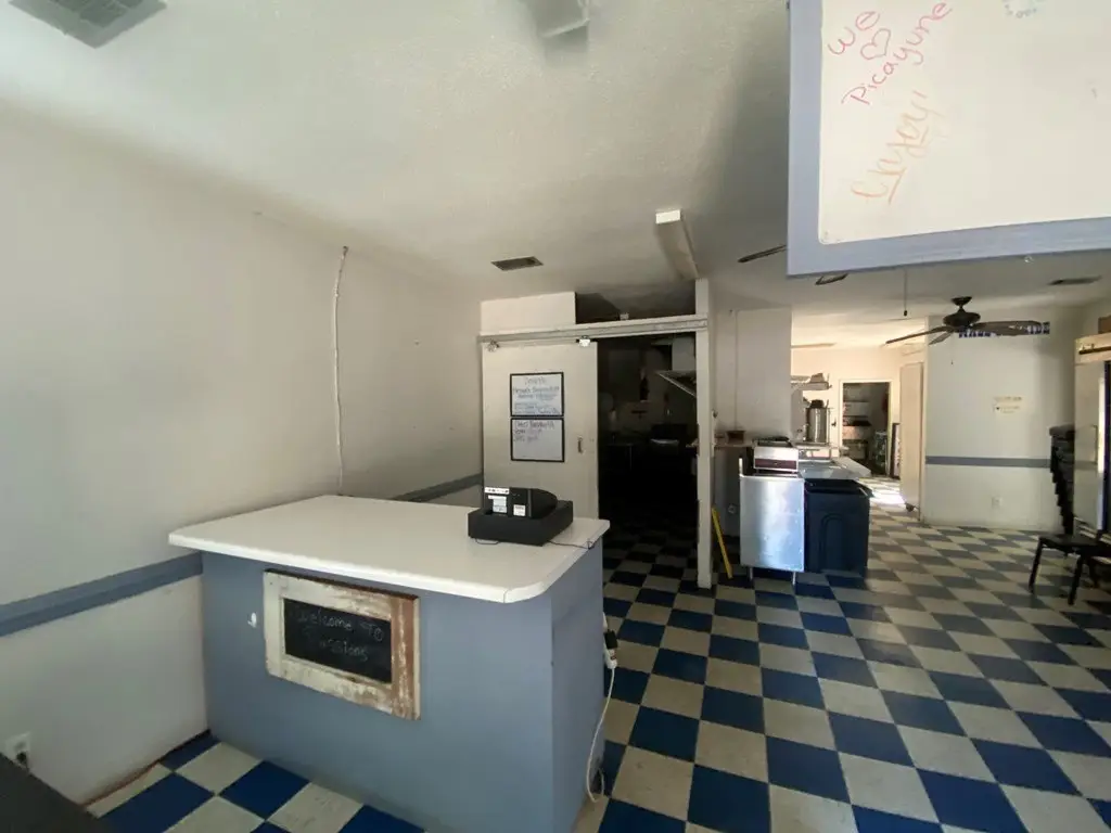 Picture 11