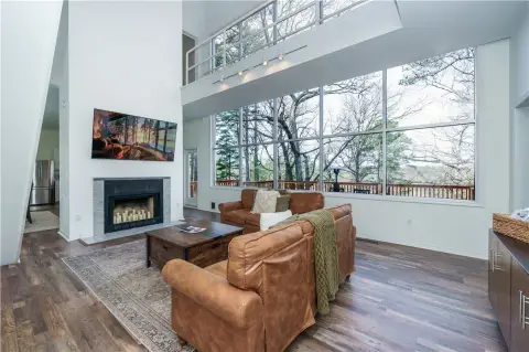 Short-Term Rental with Studio