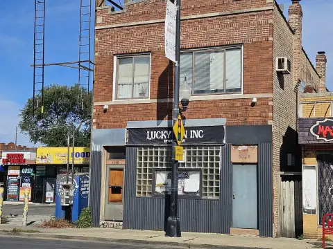 Two-Story Brick Building in Chicago