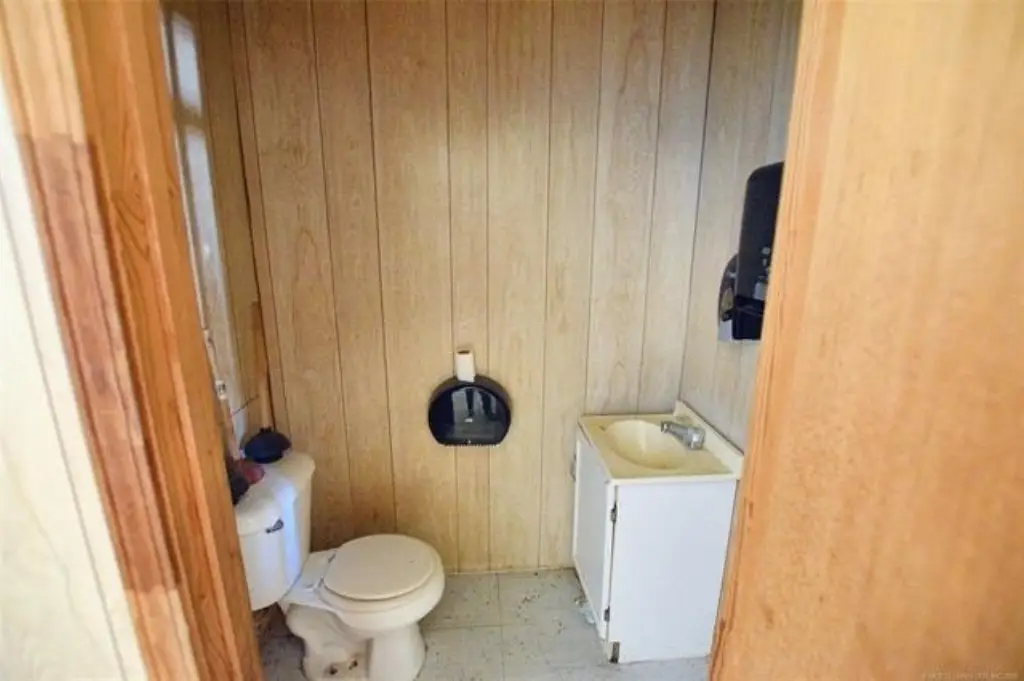Picture 9