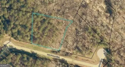 Land in Established Barnesville Neighborhood