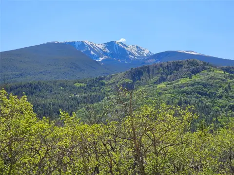 Anaconda Land with Panoramic Views