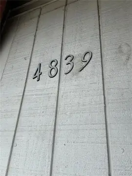 Spacious Apartment Style Residential Income