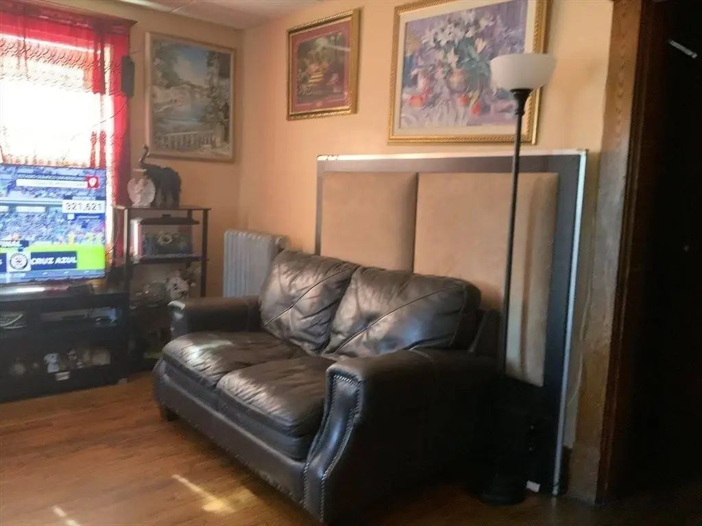 Picture 18