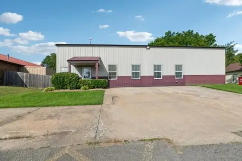 Turnkey Commercial Property in Fort Gibson